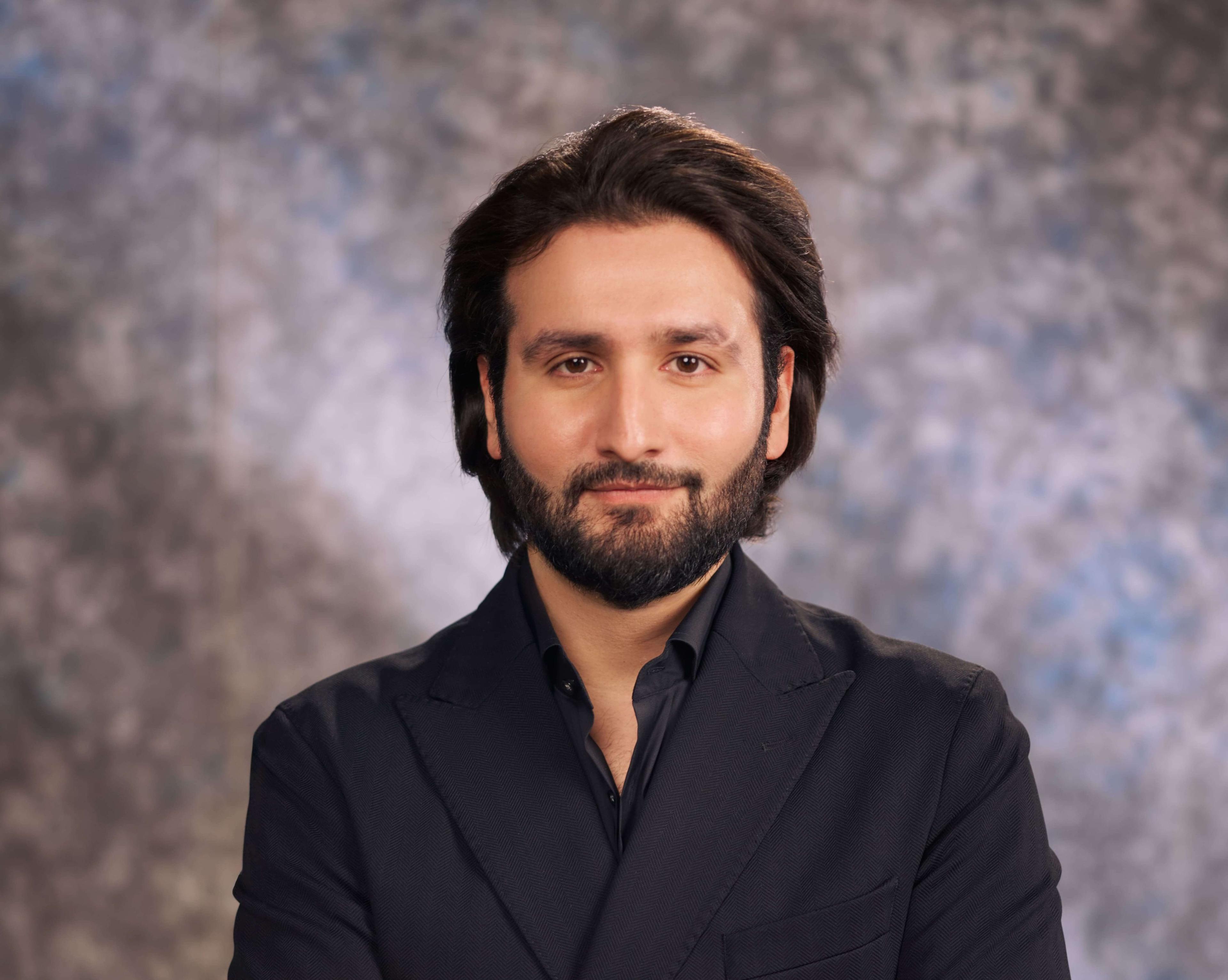 Mr. Vivek Patni
